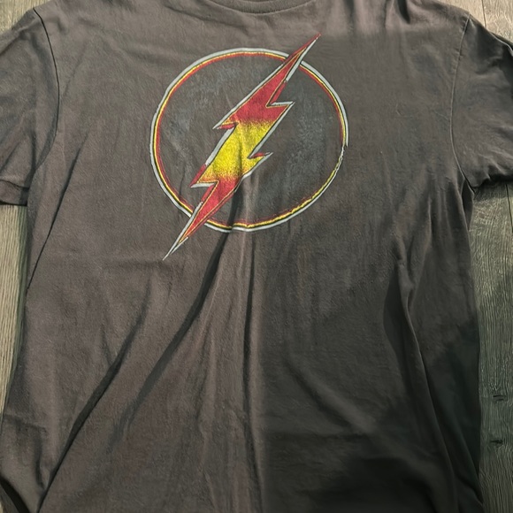 A novel tee shirt with the flash symbol on them - Picture 1 of 2